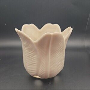 Colonial Candle Floral Tulip Candleholder